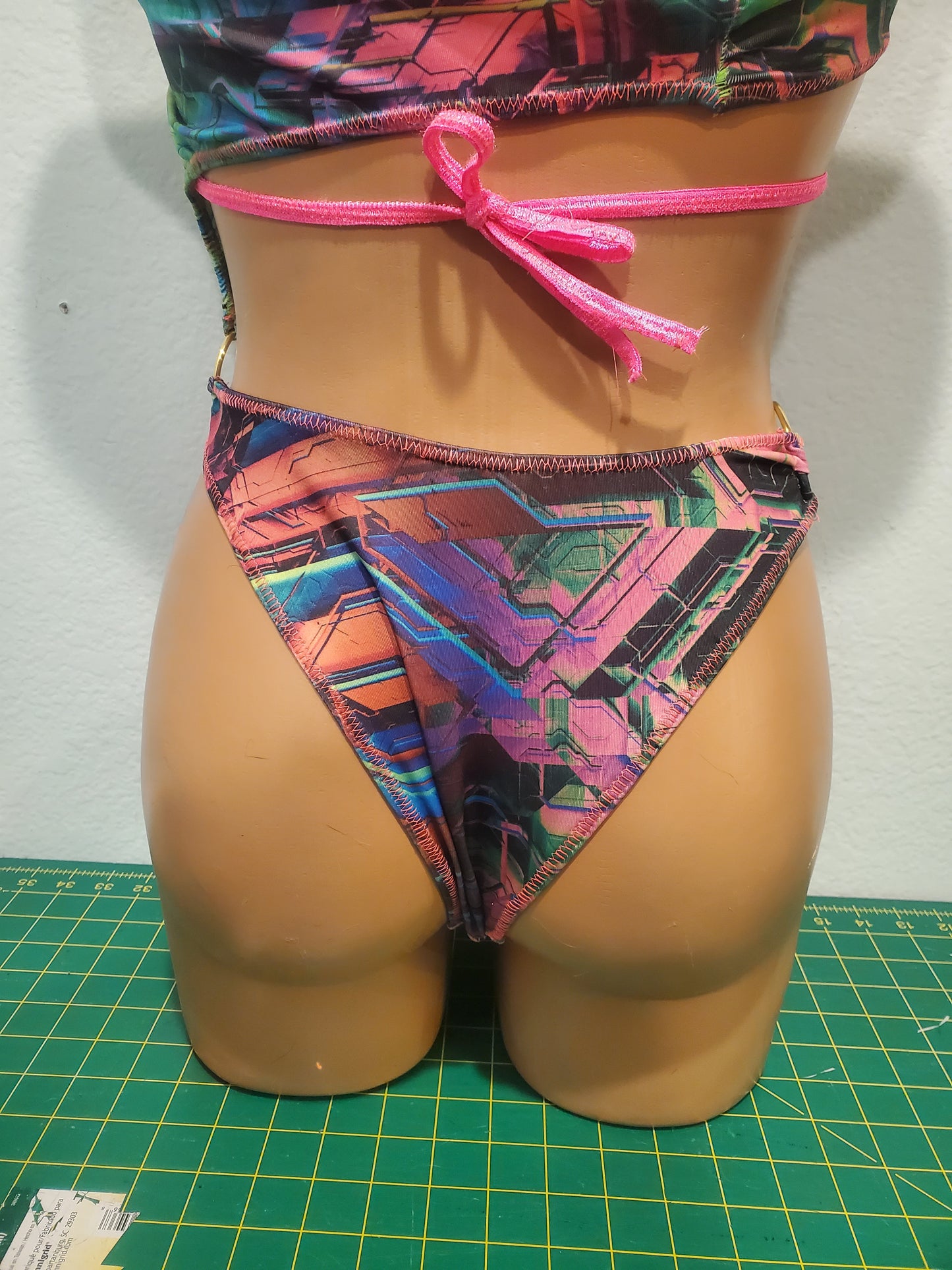 đ  MushBørg monokini