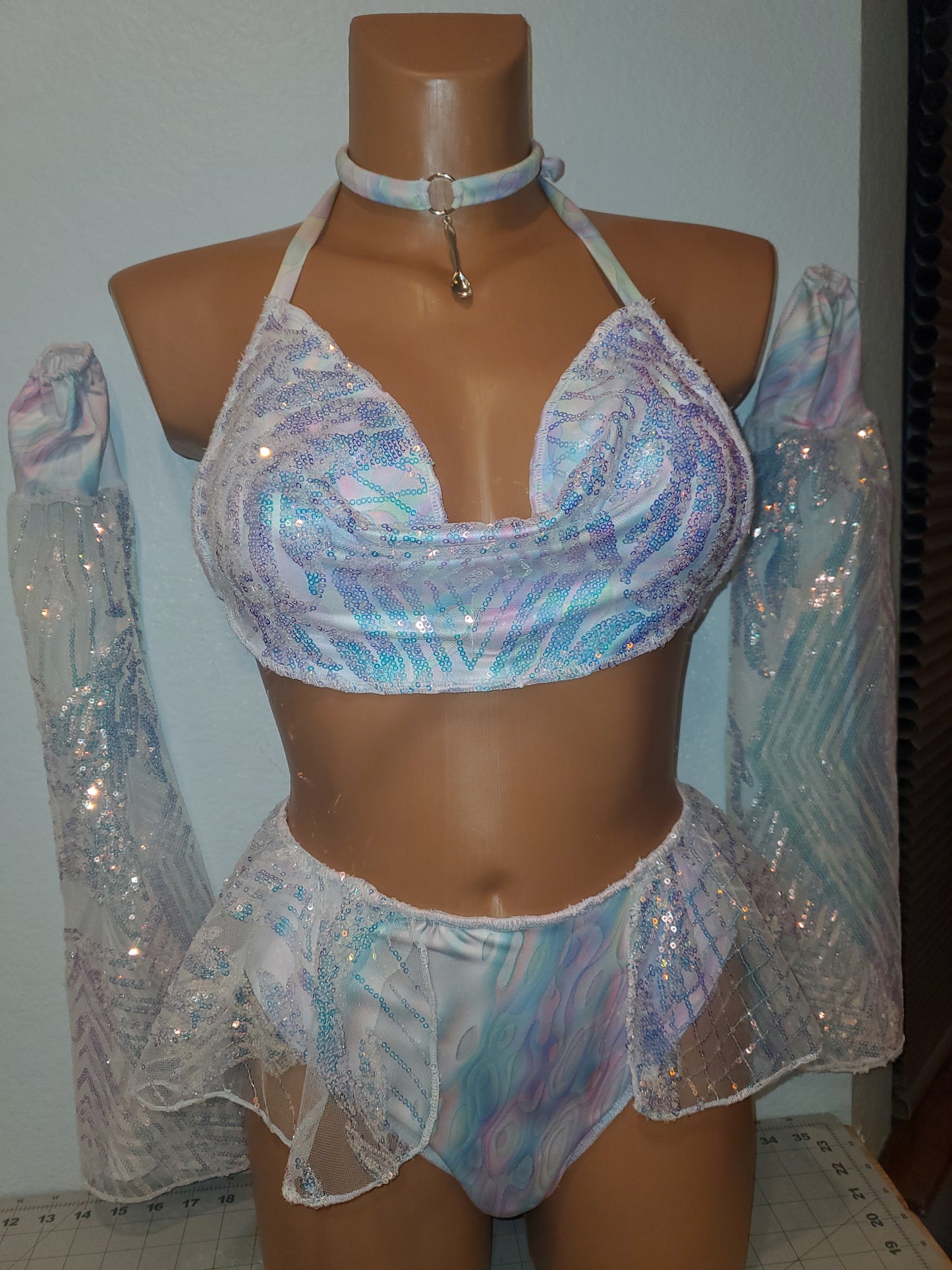 Oil Slick Fae  Piece Set